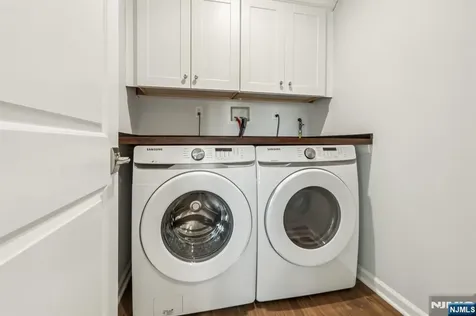 30 Cortland Place Cliffside Park NJ 07010