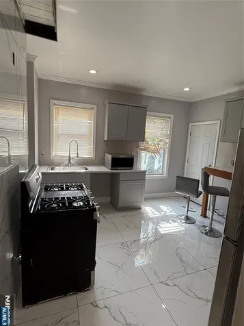 753 11th Street Newark NJ 07103