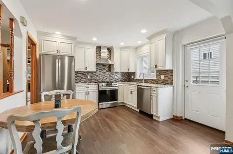 1025 Koelle Boulevard Secaucus NJ 07094