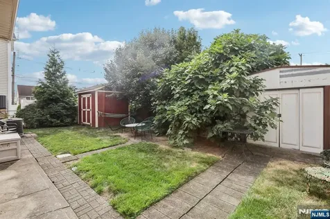 1025 Koelle Boulevard Secaucus NJ 07094
