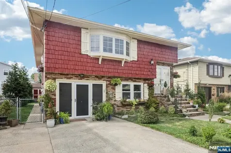1025 Koelle Boulevard Secaucus NJ 07094