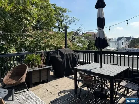 54 47th Street Weehawken NJ 07086