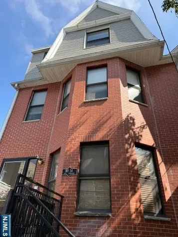 54 47th Street Weehawken NJ 07086
