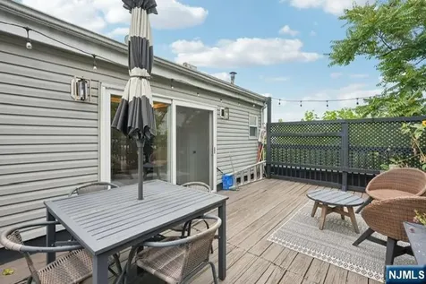 54 47th Street Weehawken NJ 07086