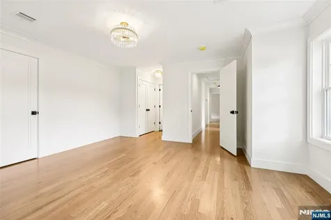 153 Glen Avenue Glen Rock NJ 07452