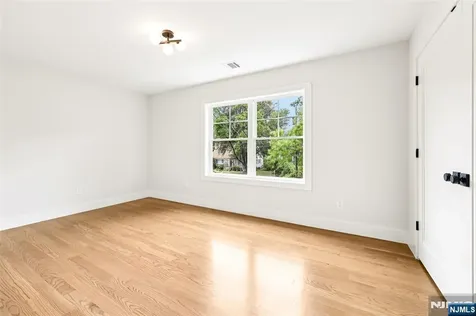 153 Glen Avenue Glen Rock NJ 07452