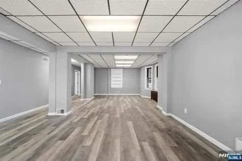 1624 Center Avenue Fort Lee NJ 07024
