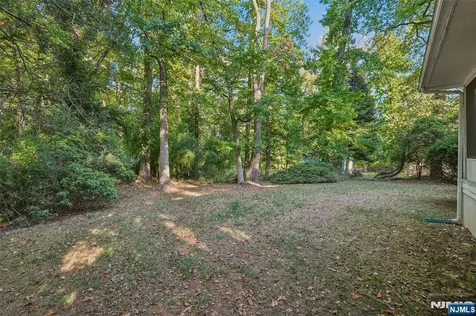 10 Hilltop Terrace Wayne NJ 07470