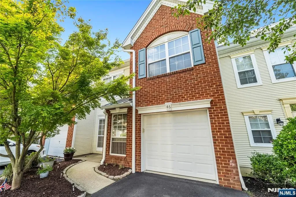 46 Heritage Court Montville Township NJ 07082