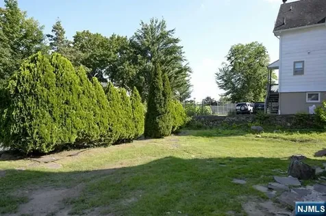 85 Oak Street Ridgewood NJ 07450