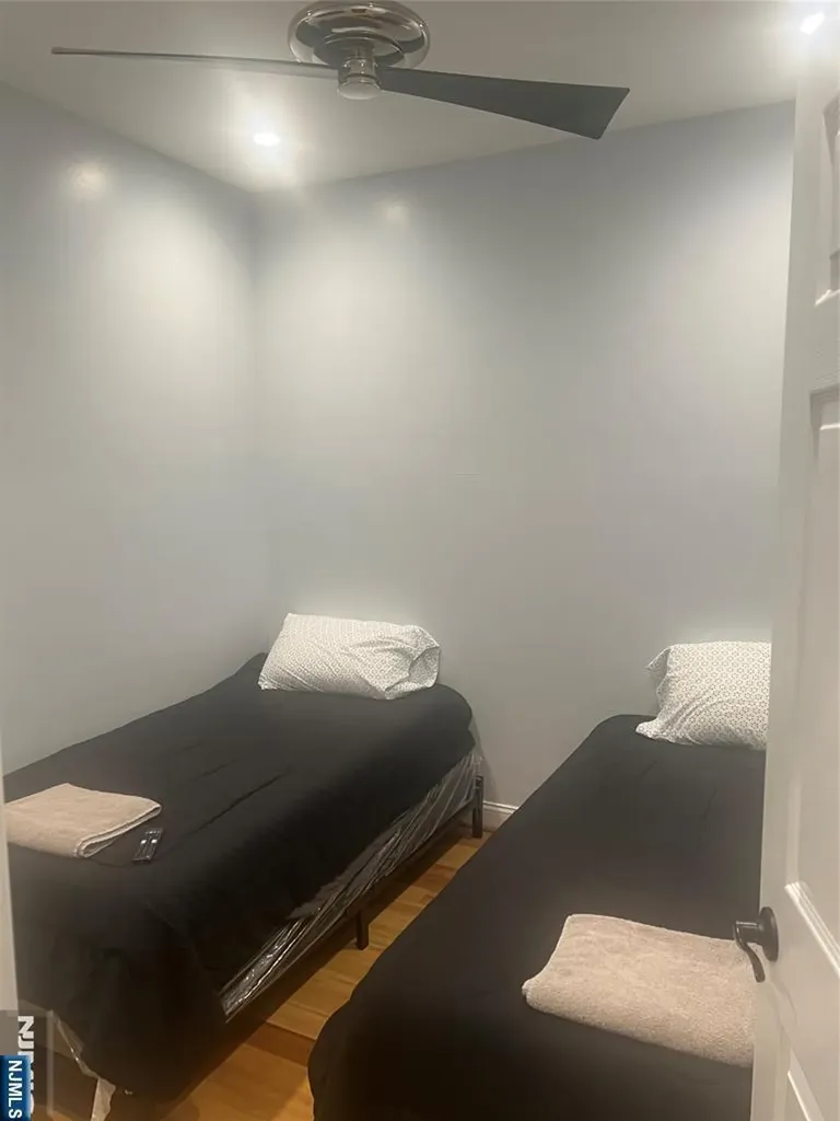 753 11th Street Newark NJ 07103