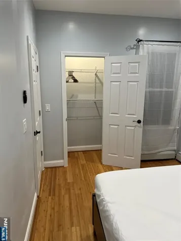 753 11th Street Newark NJ 07103