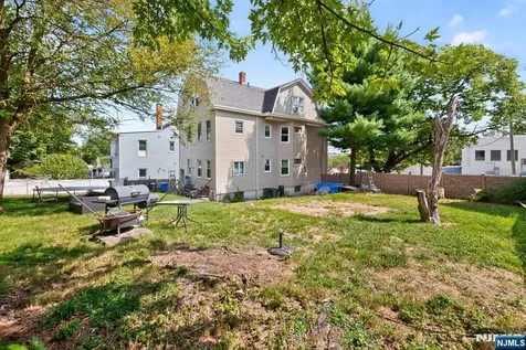 319 6th Street Prospect Park NJ 07508