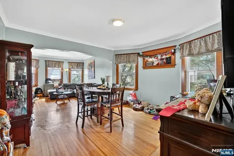 319 6th Street Prospect Park NJ 07508