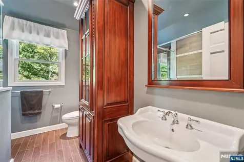 679 Cheyenne Drive Franklin Lakes NJ 07417