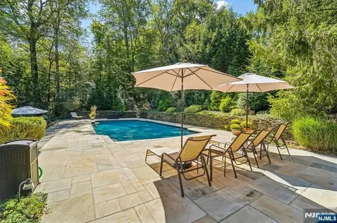 679 Cheyenne Drive Franklin Lakes NJ 07417
