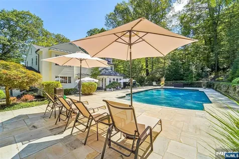 679 Cheyenne Drive Franklin Lakes NJ 07417
