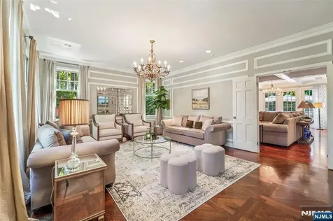 679 Cheyenne Drive Franklin Lakes NJ 07417