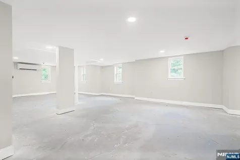 12 Route 202 Montville Township NJ 07045