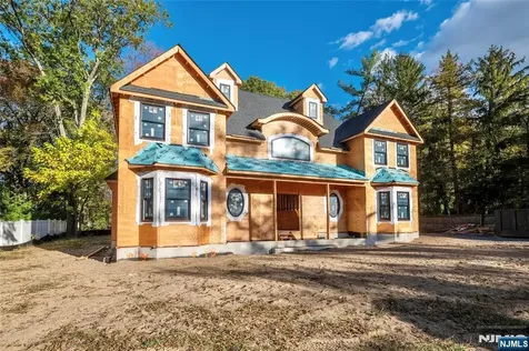 458 Cedar Lane River Vale NJ 07675