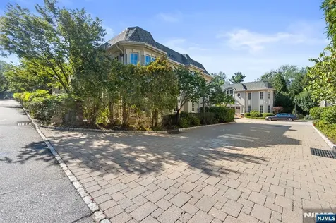 311 Bellaire Drive Demarest NJ 07627