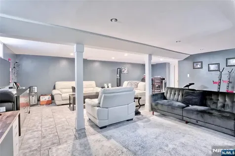 210 Ramapo Valley Road Oakland NJ 07436