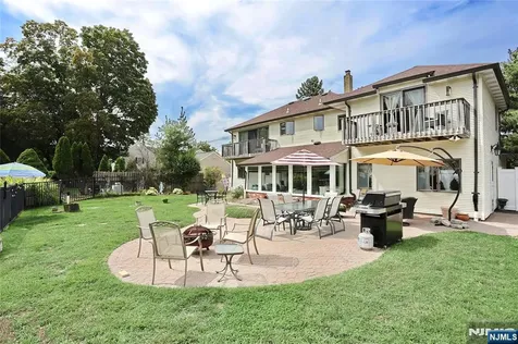210 Ramapo Valley Road Oakland NJ 07436