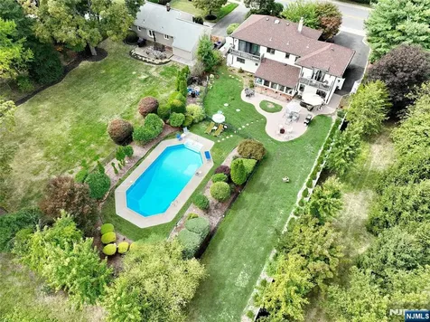 210 Ramapo Valley Road Oakland NJ 07436