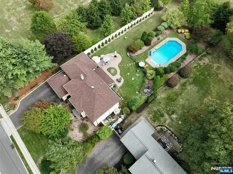 210 Ramapo Valley Road Oakland NJ 07436