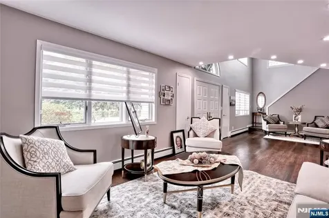 210 Ramapo Valley Road Oakland NJ 07436
