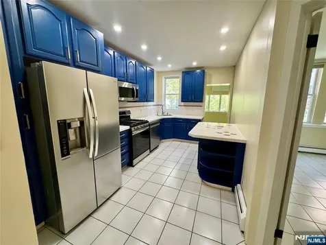 56 Liberty Place Weehawken NJ 07086