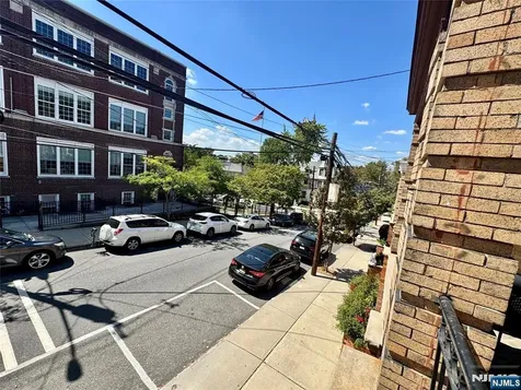 56 Liberty Place Weehawken NJ 07086