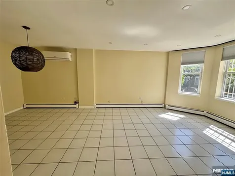 56 Liberty Place Weehawken NJ 07086
