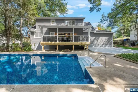 30 Mills Avenue Norwood NJ 07648