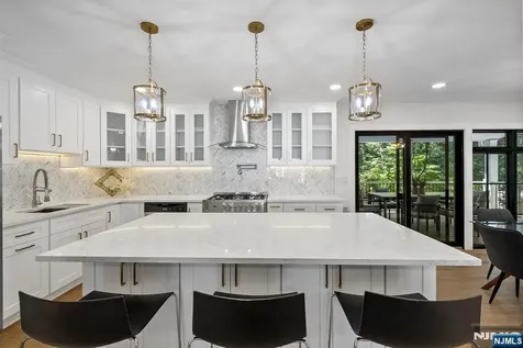 30 Mills Avenue Norwood NJ 07648