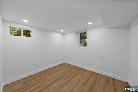 30 Mills Avenue Norwood NJ 07648