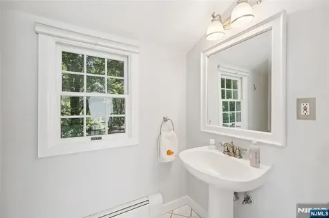 281 Park Avenue Allendale NJ 07401