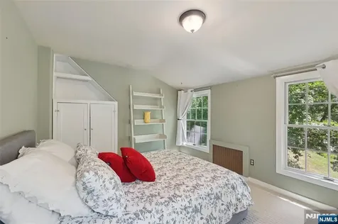 281 Park Avenue Allendale NJ 07401