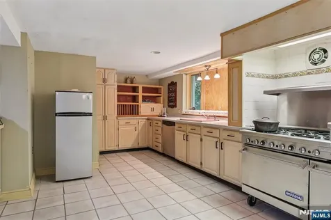 281 Park Avenue Allendale NJ 07401