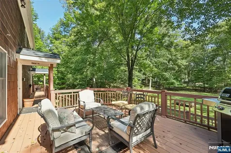 281 Park Avenue Allendale NJ 07401