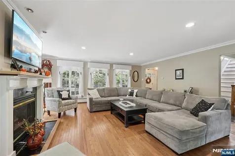 281 Park Avenue Allendale NJ 07401