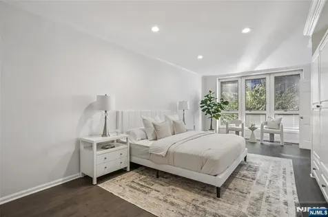 185 Kensington Drive Fort Lee NJ 07024