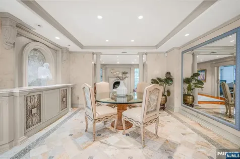 22 Fawn Drive Montville Township NJ 07045