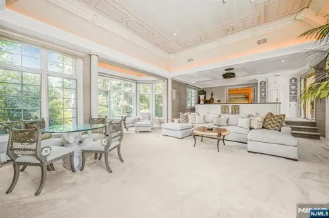 22 Fawn Drive Montville Township NJ 07045