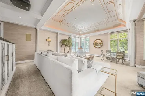 22 Fawn Drive Montville Township NJ 07045
