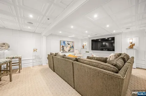 22 Fawn Drive Montville Township NJ 07045