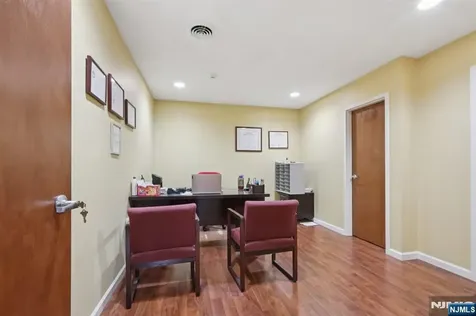 101 Grand Avenue Palisades Park NJ 07650