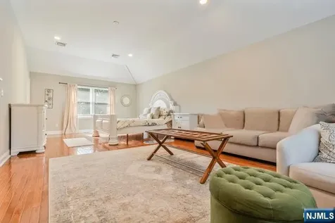 585 Central Avenue Ramsey NJ 07446