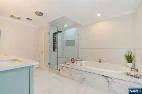 585 Central Avenue Ramsey NJ 07446