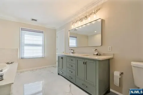 585 Central Avenue Ramsey NJ 07446
